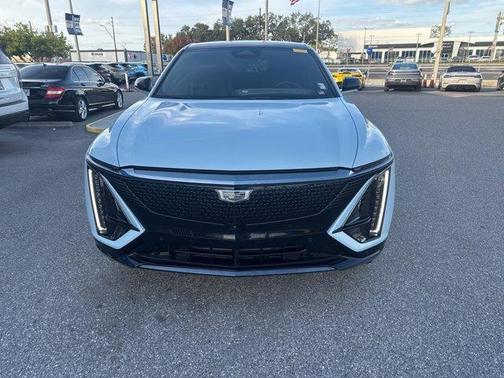 2024 Cadillac LYRIQ Sport