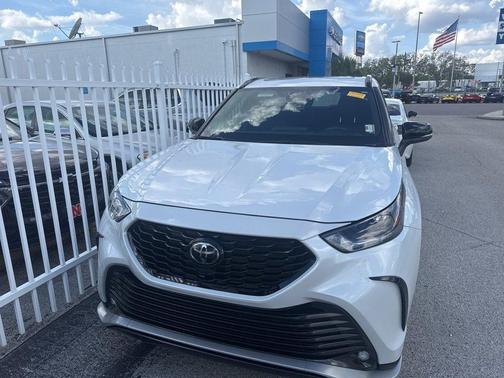 2024 Toyota Highlander XSE