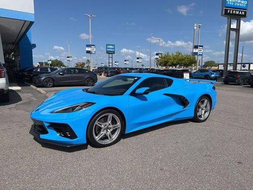 2025 Chevrolet Corvette Stingray w/2LT