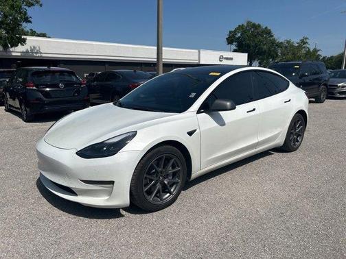 2023 Tesla Model 3 Base