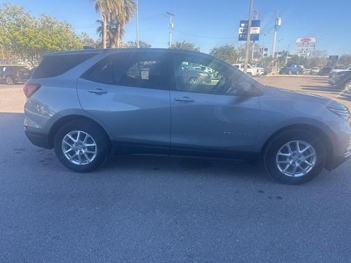 2024 Chevrolet Equinox LS