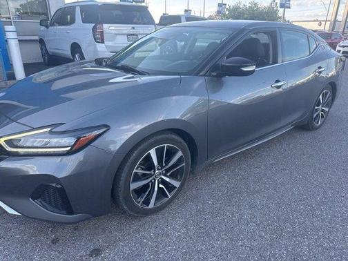 2022 Nissan Maxima SV