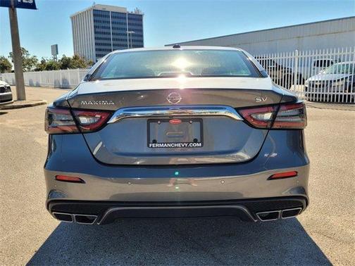 2022 Nissan Maxima SV