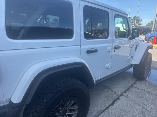 2024 Jeep Wrangler Rubicon 392