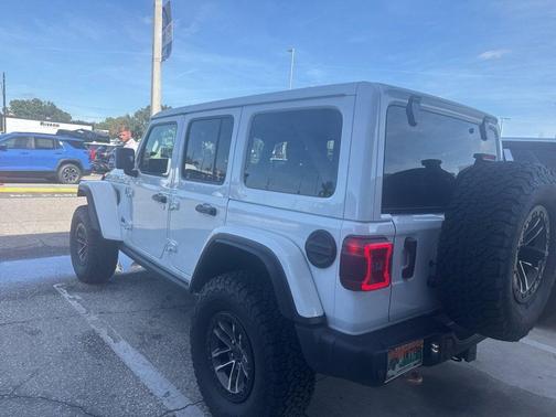 2024 Jeep Wrangler Rubicon 392