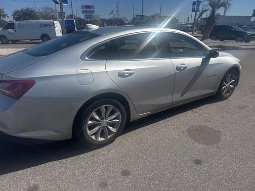 2022 Chevrolet Malibu LT