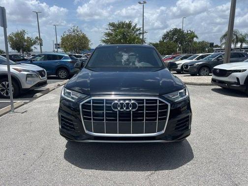 2021 Audi Q7 45 Premium