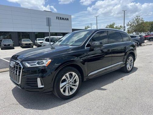 2021 Audi Q7 45 Premium