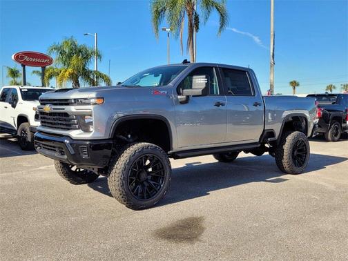 2026 Chevrolet Silverado 2500 Custom