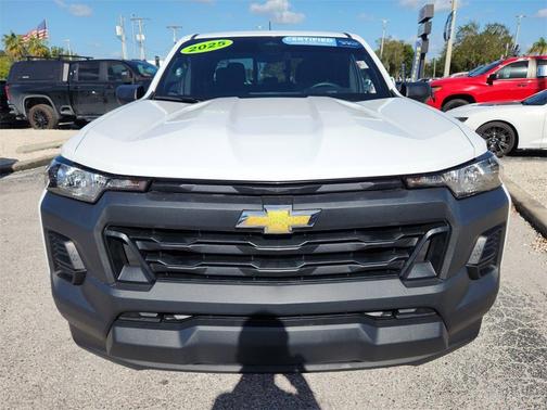 2025 Chevrolet Colorado WT