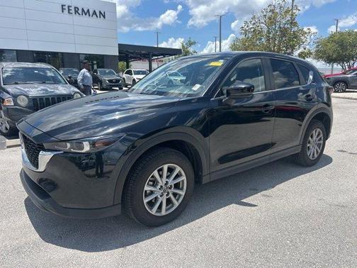 2023 Mazda CX-5 2.5 S Preferred Package