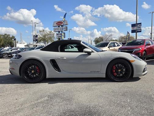 2025 Porsche 718 Boxster GTS 4.0
