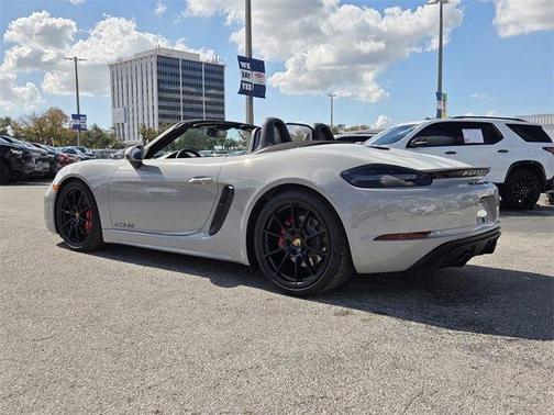 2025 Porsche 718 Boxster GTS 4.0