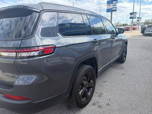 2025 Jeep Grand Cherokee L Laredo