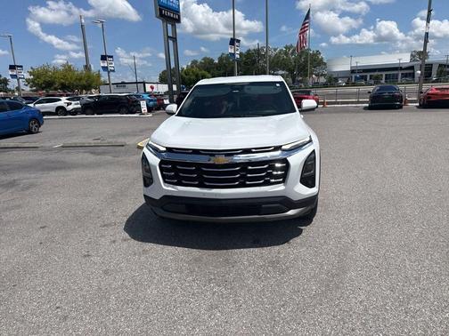 Summit White 2025 Chevrolet Equinox LT