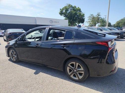 2019 Toyota Prius L