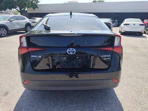 2019 Toyota Prius L