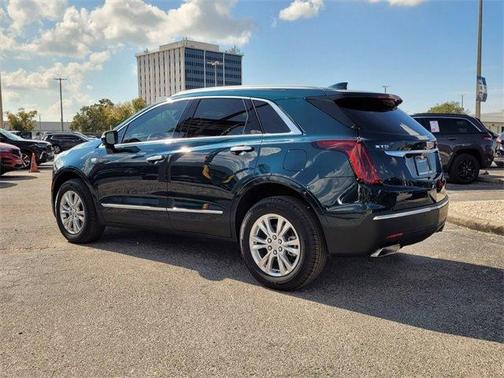 2025 Cadillac XT5 Luxury