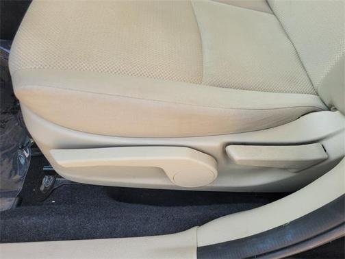 2014 Subaru Impreza 2.0i