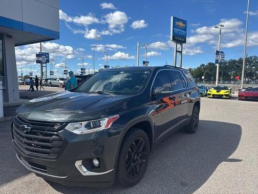 2020 Chevrolet Traverse LT Cloth