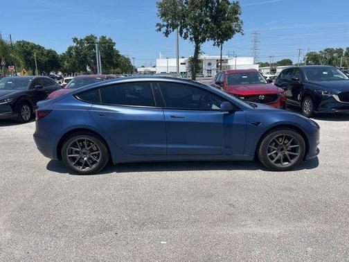 2022 Tesla Model 3 Base