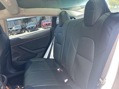 2022 Tesla Model 3 Base