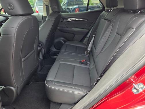 Cinnabar Metallic 2023 Buick Envision Essence