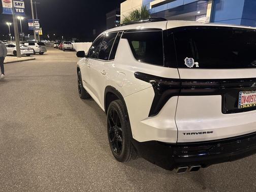 2024 Chevrolet Traverse RS