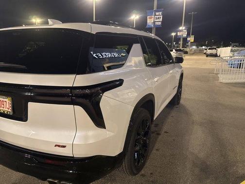 2024 Chevrolet Traverse RS