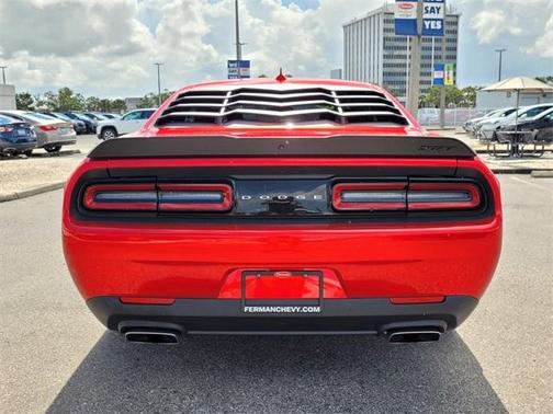 2016 Dodge Challenger SRT 392