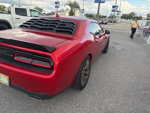 2016 Dodge Challenger SRT 392