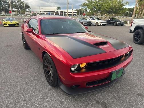 2016 Dodge Challenger SRT 392