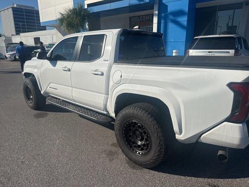 2024 Toyota Tacoma SR5