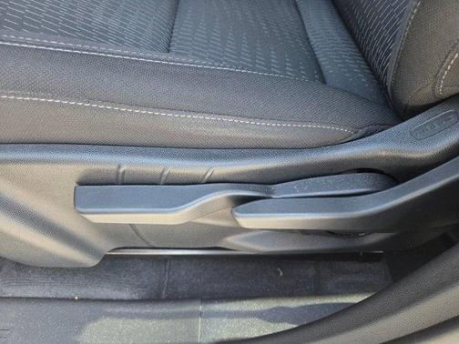 Sterling Gray Metallic 2025 Chevrolet Equinox LT