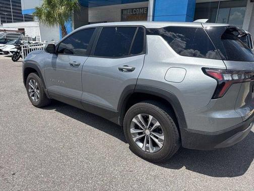 Sterling Gray Metallic 2025 Chevrolet Equinox LT