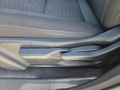 Sterling Gray Metallic 2025 Chevrolet Equinox LT