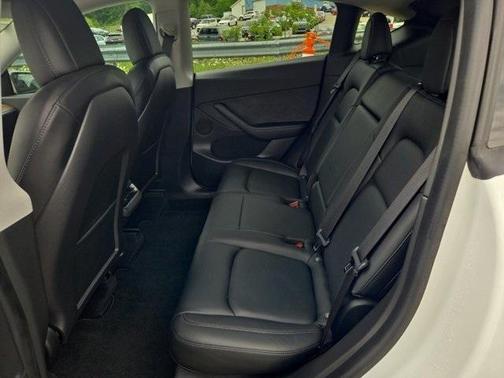 2021 Tesla Model Y Standard Range