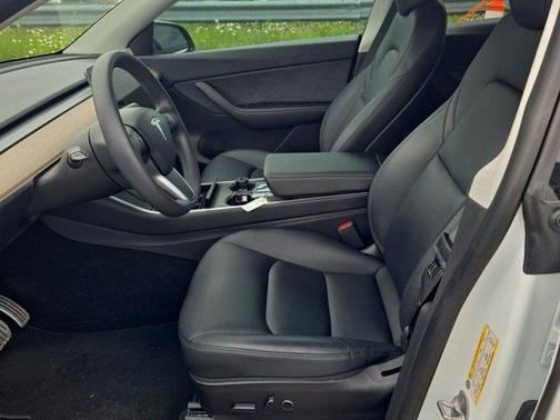 2021 Tesla Model Y Standard Range