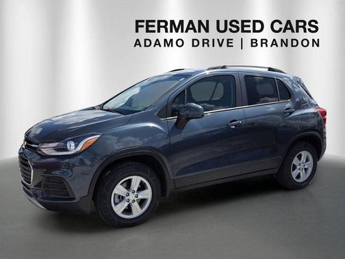 Shadow Gray Metallic 2022 Chevrolet Trax LT