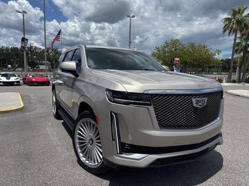 2022 Cadillac Escalade Premium Luxury