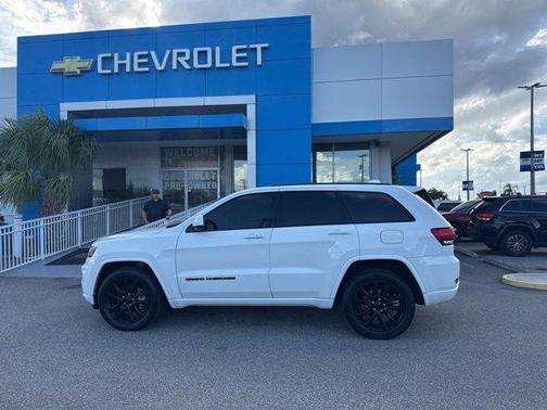 2021 Jeep Grand Cherokee Laredo X
