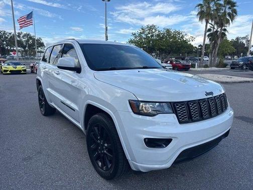 2021 Jeep Grand Cherokee Laredo X