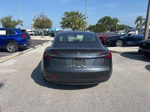 2020 Tesla Model 3 Standard Range Plus