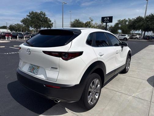 Snowflake White Pearl 2020 Mazda CX-30 Select