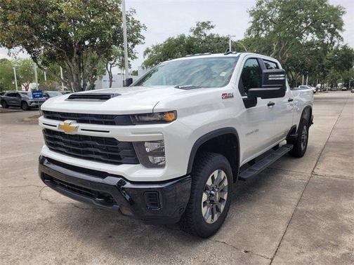 2025 Chevrolet Silverado 2500 Custom