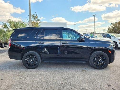 2024 Chevrolet Tahoe RST