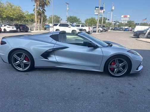 Blade Silver Metallic 2026 Chevrolet Corvette Stingray w/1LT
