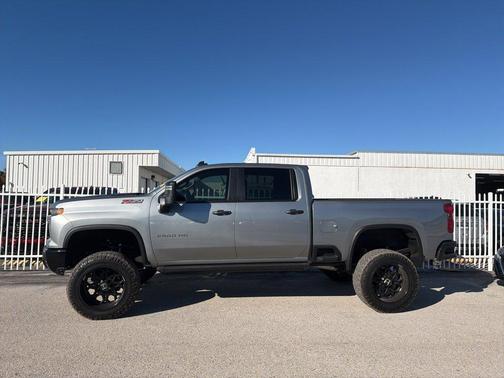 2025 Chevrolet Silverado 2500 Custom