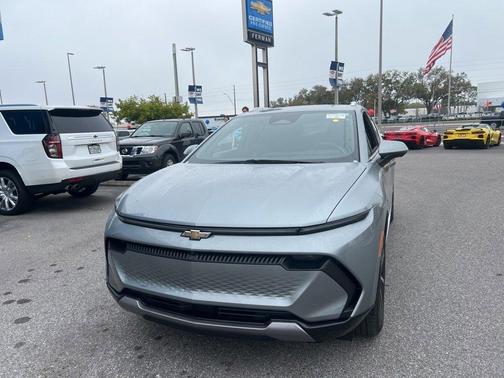 2025 Chevrolet Equinox EV LT