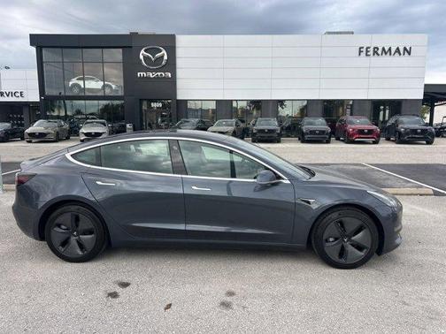 2020 Tesla Model 3 Standard Range Plus
